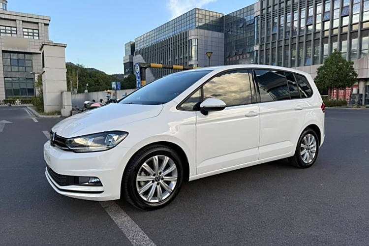 VW TOURAN 2021 ID: GZ251105613