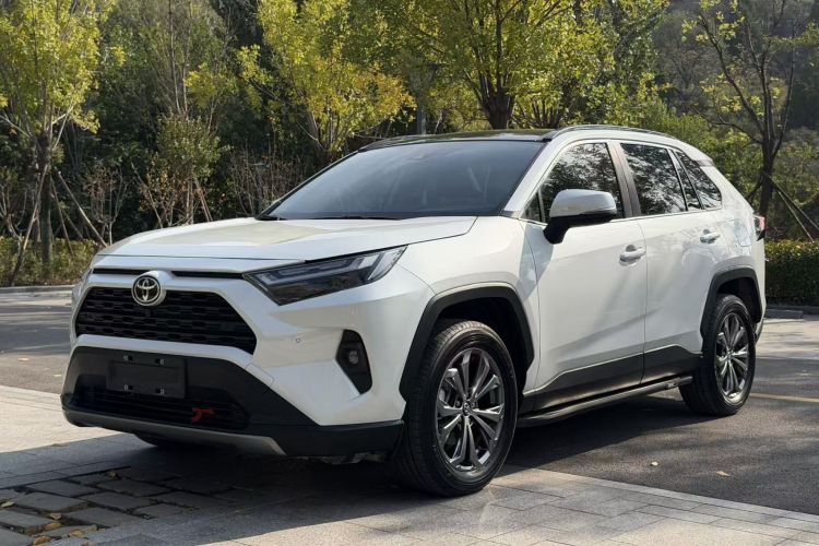 TOYOTA RAV4 2023 ID: GZ251105626