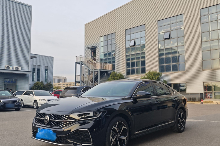 VW PASSAT 2025 ID: GZ251110671