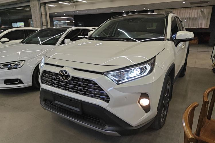 TOYOTA RAV4 2020 ID: GZ251110682